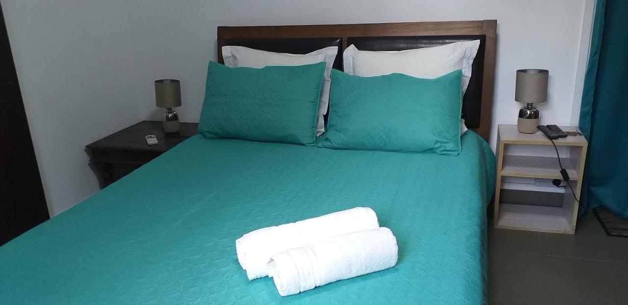 Corinne Villa A 300M From The Beach グランベ エクステリア 写真